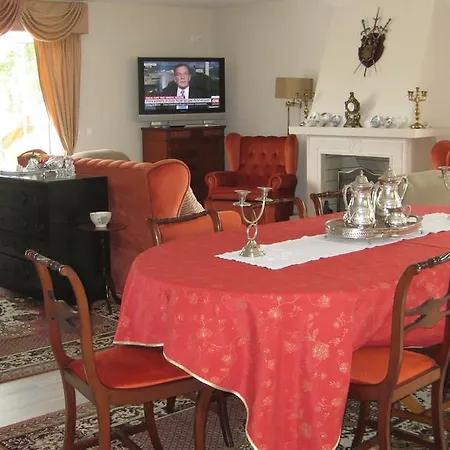 Casa D'avo Na Linha קסקאיס